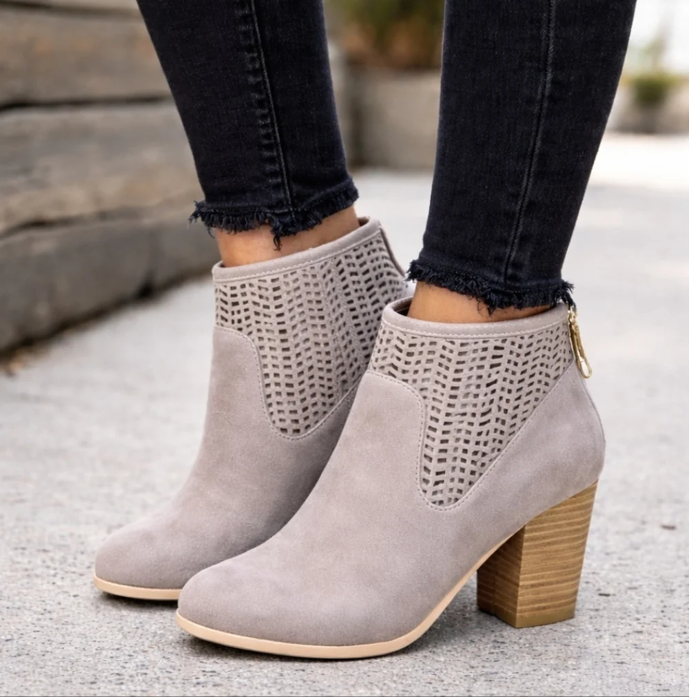 Coconuts by Matisse Modern Boho Taupe Block Heel Bootie 6.5M